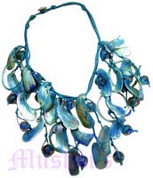 Shell necklace - click here for large view